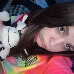 Meet your Posher, Ellie